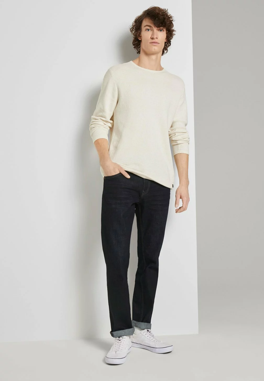 TOM TAILOR DENIMZIGZAG STRUCTURED CREWNECK - Stickad Tröja - Oat Milk Melange 4 TOM TAILOR DENIMZIGZAG STRUCTURED CREWNECK - Stickad Tröja - Oat Milk Melange - Bild 2