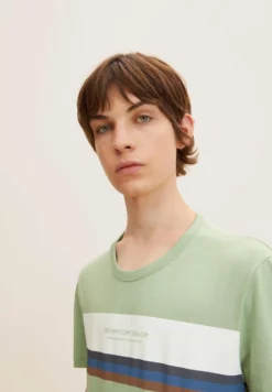 TOM TAILOR DENIMT-shirt Med Print - Cold Green -Tom Tailor Denim Försäljning 37489945c5674fea90c40fa45c63f897