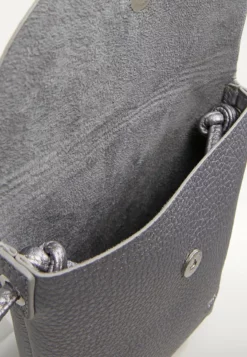 TOM TAILOR DENIMIDA - Axelremsväska - Silber 12 TOM TAILOR DENIMIDA - Axelremsväska - Silber -Tom Tailor Denim Försäljning 4faebed30cf345f2938b54ee2f228a5e