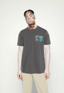 TOM TAILOR DENIMPRINTED CREWNECK - T-shirt Med Print - Quiet Mid Grey